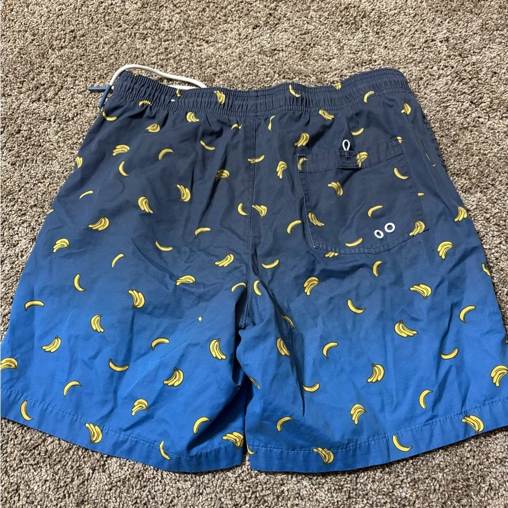 American Eagle Board Shorts Men’s Medium‎ Blue with Banana print drawstring